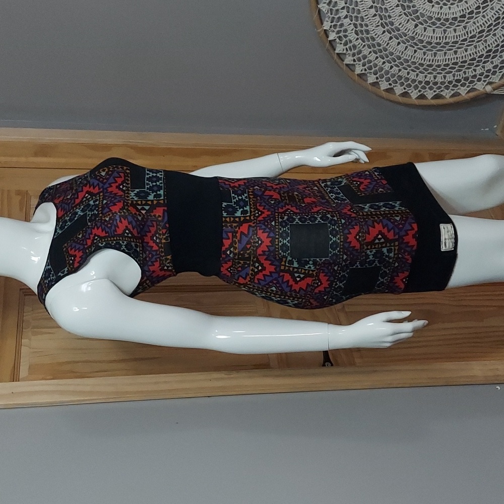 Aztec dress - Picture 3 of 4
